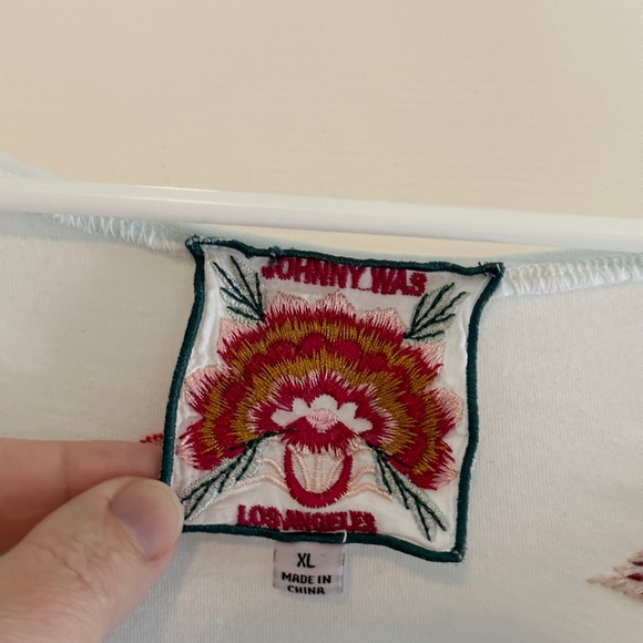 Johnny Was Monroe Everyday Tee  Size XL - Style J11622-5. White. Worn 3 times. - Picture 6 of 6